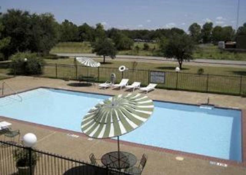 Quality Inn Near Tarleton State University Stephenville Exterior photo
